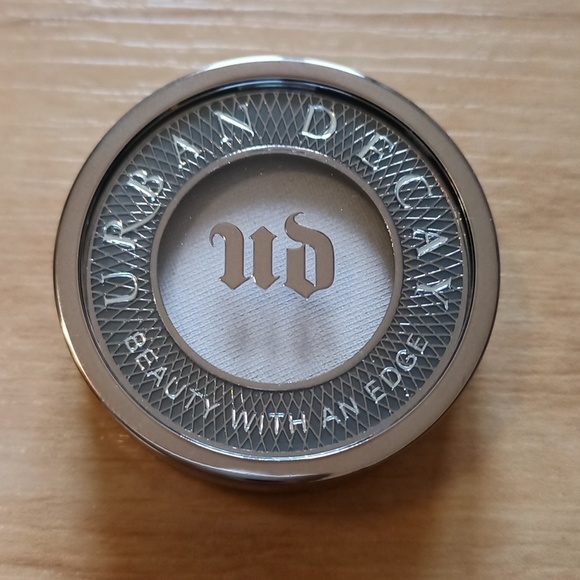 🆕 Urban Decay Vintage Eyeshadow Roadstripe - Picture 3 of 4